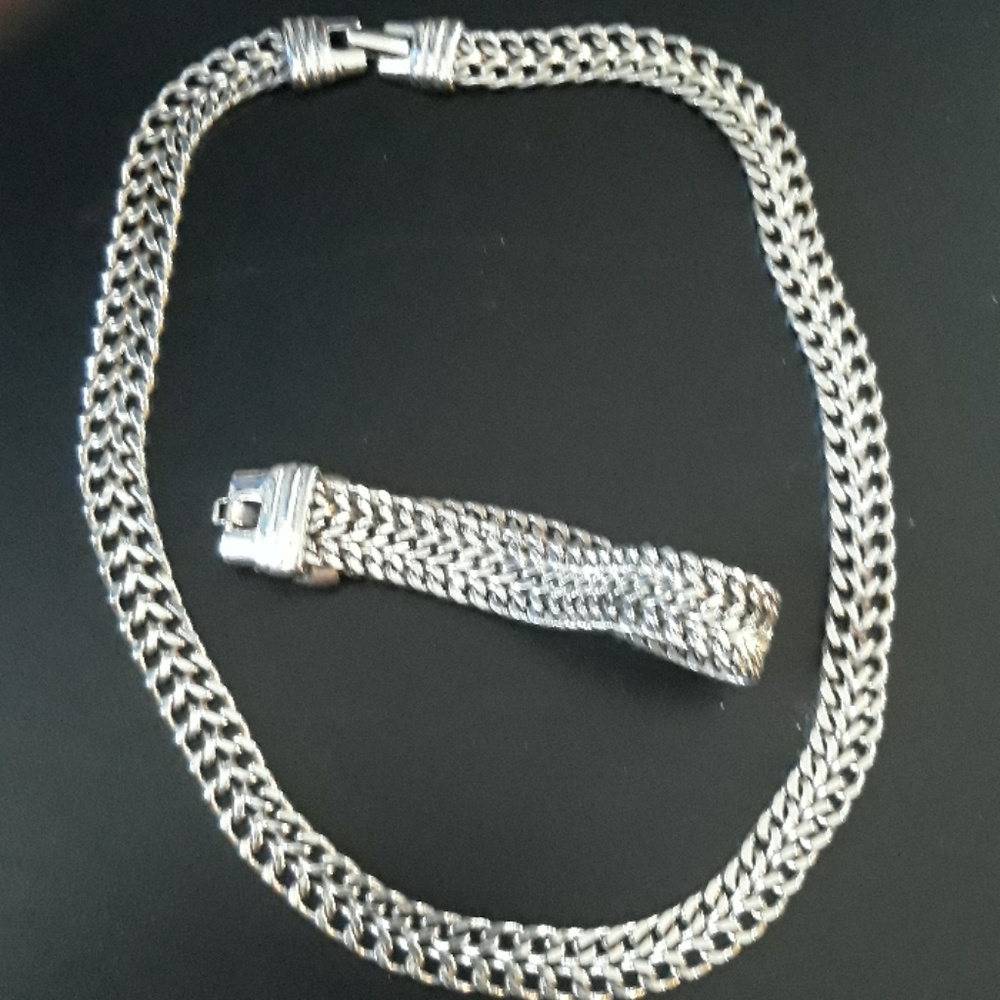 Monet bracelet and necklace set